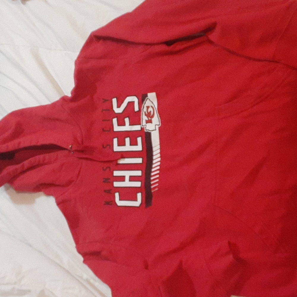 NFL team apparel, KC Chiefs, Large, Red Hoodie